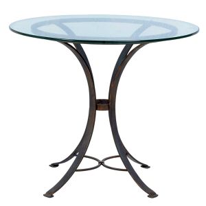 <b>Mesa de apoio </b>circular, com tampo em vidro, apoiado sobre estrutura em ferro curvado, formando quatro apoios unidos por trava inferior em "X". Alt. 77 cm; Diâm. 90 cm