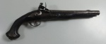 ANTIGA E RARA PEDERNEIRA DO FINAL DO SECULO XIX - MODELO MUITO SIMILAR AO USADO PELO EXERCITO BRASILEIRO NO INICIO DA REPUBLICA - MECANISMO FUNCIONAL - POSSUI VARIAS MARCACOES MILITARES - TAMANHO: 38 CM DE COMPRIMENTO, PESO 794 GRAMAS.(PARA DECORAÇÃO) ART.3º, INCISO XXI, DA LEI Nº 10.826 (ESTATUTO DO DESARMAMENTO)NO ESTADO CONFORME FOTOS