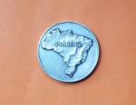 Medalha em alto relevo, do 1º Encontro Nacional de Empreiteiras de Obras Públicas de 1965 - Dimensão: 47 mm.