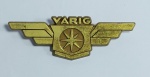 Antigo Broche da extinta empresa Aérea VARIG. Utilizado pelos comissários de bordo - Stoffel Seals  Tuckahoe - New York - Plástico Rígido - Medida: 7,5 cm x 3 cm. Conforme fotos.
