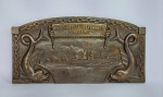 Marinha de Guerra do Brasil - Antiga e Rara Placa Comemorativa em Espesso Bronze Fundido Representando o   - ' CONTRATORPEDEIRO ACRE ' - Foi Lançado ao Mar em 30 de Maio de 1945 e Incorporado à Armada em 10 de Dezembro de 1949. Medida: 29 cm x 14,5 cm x 1,2 cm. Peso: 2370 gramas. Conforme fotos.
