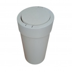 Lixeira de chão em plástico branco, Aperte Press, Alt. 37, Diam. 20 cm,