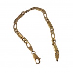 Pulseira de ouro marcada 750. Com. 20 cm. 16,4g.