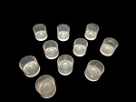 Dez copos em vidro Alt. e  Diam. 7 cm.