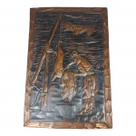 Talha em cobre representando cena de churrasco marcado no topo Uruguay e assinado Misol, 35 x 23 cm.