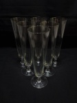 Jogo de 6 copos de cerveja, tulipa em demicristal Medindo 7cm x 22,5cm de altura.