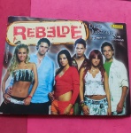 colecionismo-Album de figurinhas ` REBELDE - segunda Temporada  !! 100% completo !!  Edição PANINI ano 2007 !!  valor de mercado =150,00 Reais ! Acervo de colecionador  !! 