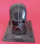 Colecionismo- miniatura Imagem de DARTH VADER !! a Força Negra !! base de 10cm quadrada !! e altura de 10cm ... capacete solta da cabeça ... , acervo de colecionador !!  valor muito abaixo de mercado .