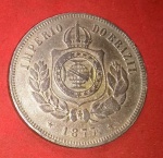 Moeda - Brasil !! Tempo do Imperio valor de 200 reis !! ano de 1877 !! material cuproniquel !! valor de mercadon cerca de 40 reais , valor inicial muito menor !!