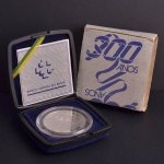 Moeda Brasileira, Comemorativa aos 300 Anos da Casa da Moeda do Brasil, Valor 2 Reais, Ano 1994, Prata, Peso 27g, Diâmetro 40 mm, Estojo Original com Certificado, Proof - Flor de Cunho.