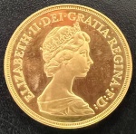 Moeda Estrangeira, INGLATERRA, Valor 5 Libras, Ano 1984, Ouro, Peso  40 g, Proof - Flor de Cunho.