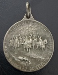 Medalha Comemorativa, Grito do Ipiranga - Independência ou Morte, Pedro I e Epitácio Pessoa, Data 1922, Prata, Peso 13 g, Diâmetro 30 mm, Muito Bem Conservada.