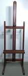 Grande cavalete em madeira maciça - 176 cm alt x 52 cm larg.  (marcas de uso - favor verificar).  *