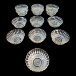 Doze taças para sorvete/sobremesa em cristal lapidado com bordas douradas,  Diam. 12, Alt. 5cm.