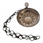 Bowl/Pinga/Joias, Provador de vinho vintage espessurado à prata,  corrente em metal prateado, Diam. 14 cm.