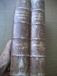 Livros Raros - 1ª Edição -(Duas encadernações, cada encadernando com dois livros) - ENCADERNAÇÃO 1 <<<<< COM DEDICATÓRIA >>>>> EPHEMERIDES MINEIRAS (1664 - 1897) Coligidas, coordenadas e redigidas por José Pedro Xavier da Veiga - VOLUME I - Janeiro a Março - VOLUME II - Abril a Junho (Datados 1926) <<<<< ENCADERNAÇÃO 2 - VOLUME III - Julho a Setembro - OURO PRETO - 1897 >>>>>> VOLUME 4 Outubro a Dexembro - 1926 - OURO PRETO - Imprensa Oficial de Minas - Encadernações originais, com lombada em couro - O miolo das duas encadernações estão em bom estado de conservação, ambas com pequeno furo de cupim que vão diminuindo até findar antes do final do miolo. Formato 18 X 24 cm - NO TOTAL SÃO 1.800 PÁGINAS, em bom estado de conservação. Bordas amareladas pela ação do tempo