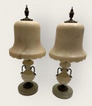 Par de abajures totalmente em Alabastro, raríssimo, medindo: 44 cm alt.