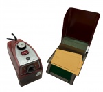 Lote contendo: fichário organizador + um aponta lápis eletrico FUNCIONANDO