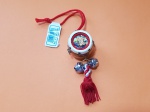 Bonito tambor da sorte "OMAMORI", vendido em templos do Japão - Total: 25 cm - Diâmetro: 4,5 cm