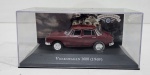 Colecionismo - Carro modelo vw 1600 quatro portas , ano 1969. Coleção Carros Inesquecíveis do Brasil. Acompanha expositor e caixa acrílica.  Medindo 7 x 7 x 15 cm