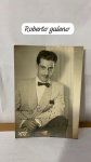 FOTOGRAFIA ASSINADA, ROBERTO GALENO CANTOR DE ÓPERA MEDIDAS 13X10 CM. DEDICATÓRIA A BORIS FEIGHELSTEI