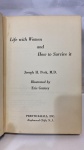 LIVRO ESGOTADO Life with women and how to survive it . MIOLO ÍNTEGRO