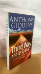 The Third Way and its Criticspor Anthony Giddens , ESGOTADO, 200,00 NO AMAZON
