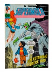HQ - Revista em Quadrinhos: A nova SUPERMOÇA, nº 12, 2ª Série, datada de julho de 1973, Editora EBAL. Título de capa: "Um Estranho Entre Nós".