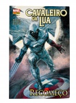 EDIÇÃO Nº 1 - MARVEL - CAVALEIRO DA LUA, nº 1, datada de março de 2015, Editora Panini Comics, com 144 páginas. Título de capa: "Recomeço". Bendis, Maleev, Wilson.