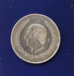 Moeda mexicana em prata, soberba, 5 pesos 1958. Peso: 27,7g. Med.: 4cm.