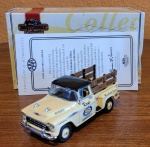 Matchbox YRS05-M Chevrolet 3100 1957 - Service Dixie Gas 1/43 escala. Conservado na embalagem origina, perfeito.