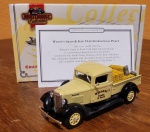 Matchbox YYM38039 1/43 Small Town Pickup Trucks YYM38039 1934 International Wilson's Grain. Conservado na embalagem original, perfeito.