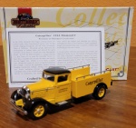 Matchbox YYM36835 Diamond T Pickup Caterpillar1933 escala 1/43, conservado na embalagem original, perfeito.