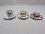 Lote de 3 xícaras de café em porcelana para colecionador.