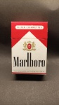 Carteira de cigarro MARLBORO