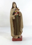 ARTE SACRA - Imaginária em estuque representando Santa Terezinha do Menino Jesus, rica em policromia e detalhes. Med. 30 cm alt.