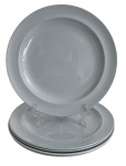 ENGLAND - Jogo de quatro pratos rasos em porcelana inglesa azul gres WEDGWOOD, meados séc. XIX. Possui registro e numeração no verso. Mede 25cm.