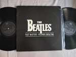 LP THE BEATLES - PAST MASTERS CAPA DUPLA // CAPA CONFORME FOTOS // DISCO EM MUITO BOM ESTADO // PODE CONTER RISCOS QUE CAUSAM CHIADOS, RUÍDOS OU PULOS