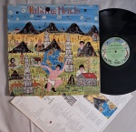 LP TALKING HEADS - LITTLE CREATURES C/ ENCARTE // CAPA CONFORME FOTOS // DISCO EM MUITO BOM ESTADO // PODE CONTER RISCOS QUE CAUSAM CHIADOS, RUÍDOS OU PULOS
