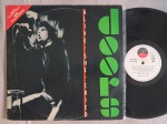 LP THE DOORS - ALIVE SHE CRIED // CAPA CONFORME FOTOS // DISCO EM MUITO BOM ESTADO // PODE CONTER RISCOS QUE CAUSAM CHIADOS, RUÍDOS OU PULOS