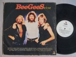 LP BEE GEES - IN LOVE // CAPA CONFORME FOTOS // DISCO EM MUITO BOM ESTADO // PODE CONTER RISCOS QUE CAUSAM CHIADOS, RUÍDOS OU PULOS