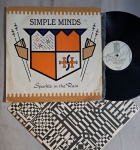 LP SIMPLE MINDS - SPARKLE IN THE RAIN C/ ENCARTE // CAPA CONFORME FOTOS // DISCO EM MUITO BOM ESTADO // PODE CONTER RISCOS QUE CAUSAM CHIADOS, RUÍDOS OU PULOS