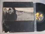 LP U 2 - THE JOSHUA TREE CAPA DUPLA // CAPA CONFORME FOTOS // DISCO EM MUITO BOM ESTADO // PODE CONTER RISCOS QUE CAUSAM CHIADOS, RUÍDOS OU PULOS