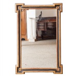 Elegante espelho retangular, bordas recortadas moldura em madeira com pátina preta e frisos com pátina a folha de ouro - med. 120x80 cm (espelho com alguns desgastes)