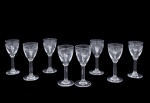 Fratelevita - antigo conjunto de oito cálices para licor em cristal da manufatura Fratelevita - Bahia, bordas lavradas com guirlandas - med. 9x4 cm de diâmetro