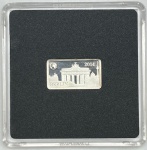 Moeda das Ilhas Salomão - Half Dollar 2014 - Prata 0.999 - 2.5g - 18.7mm x 10.5mm - Proof - Monumentos do Mundo - Berlin - Apenas 10.000 unidades na Capsula Original
