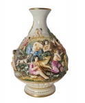 Vaso em porcelana Capodimonte, 29 cm