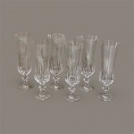 6 TACAS DE CHAMPANHE / ESPUMANTE STRAUSS CRISTAL LAPIDADO COM GRAVAÇÃO medindo  18 de altura