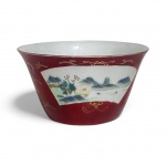 xícara com detalhes em relevo contendo motivos de jardim, xícara 6 cm, diâmetro 11 cm