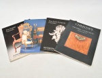 Lote contendo 2 catálogos da SOTHEBY'S (Fine English Furniture e Fine Early European Ceramics) E 2 Catálogos CHRISTIE'S (The Parry Collection e French and Continental Furniture and European Works of Art)